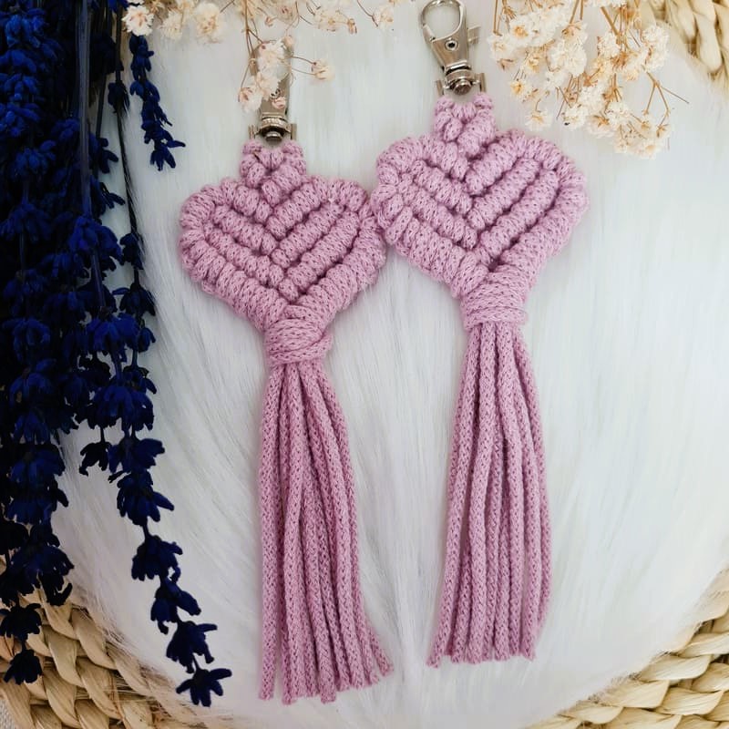 Klíčenka macramé SRDCE velké Dusty Pink