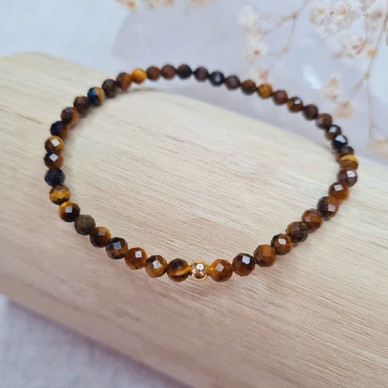 Tygří oko broušený náramek 4 mm stříbro s pozlaceným 24K zlatem (ochrana, koncentrace, pozitivní myšlenky, odvaha)