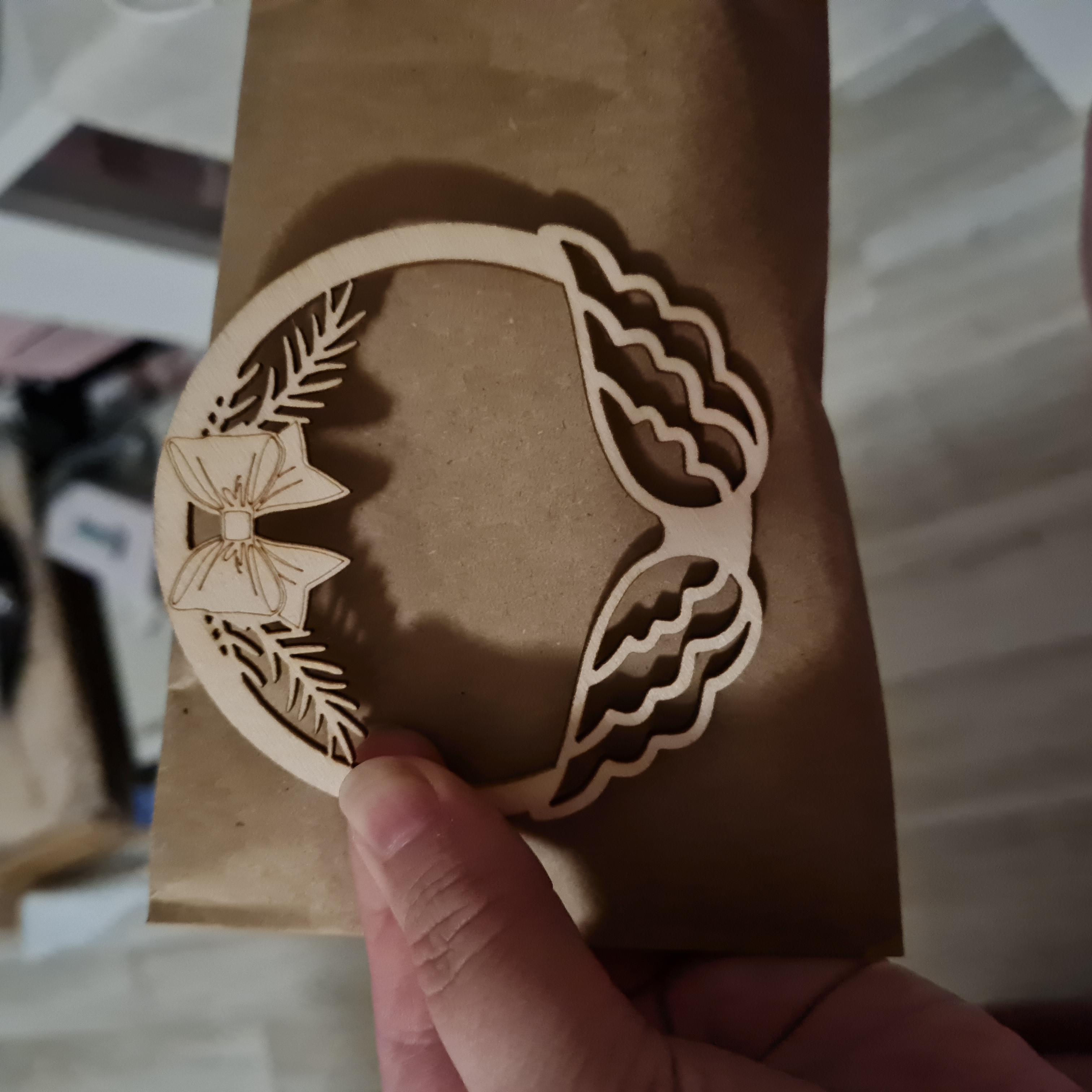 Dřevěný výřez andělské křídlo č.5