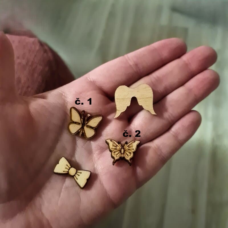Dřevěný motýl č.1