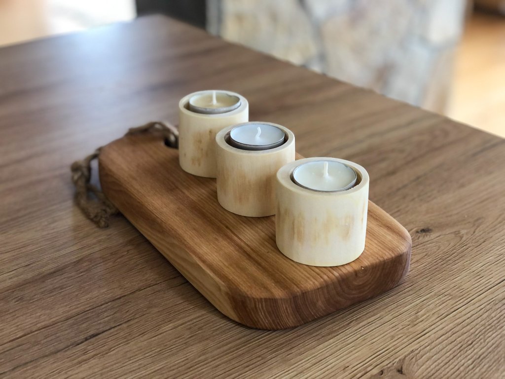 Svícínek na svíčku