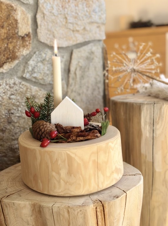 Dekorační dřevěná mísa