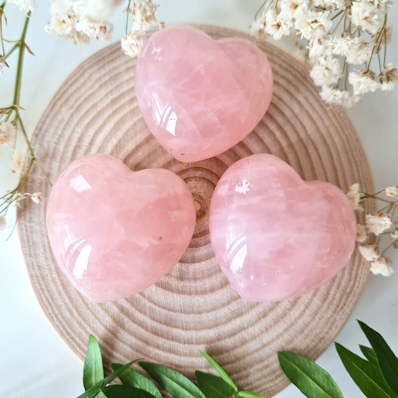 Růženínové srdíčko kvality AA ručně broušené (sebeláska, sebepřijetí, vyrovnání psychiky)