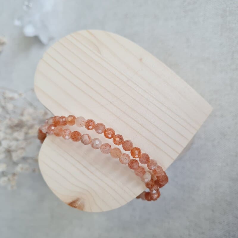 Sluneční kámen náramek broušený 5 mm (radost do života, energie, psychika, hojnost)