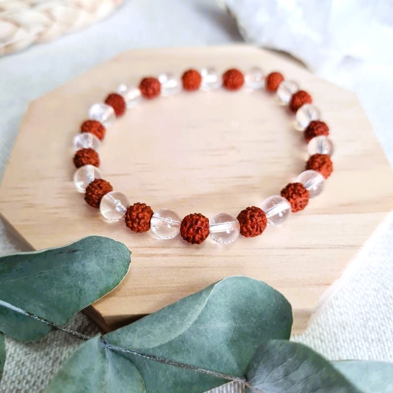 Křišťál náramek 6 mm kvalita AA a rudraksha (ochrana, síla, jasnozřivost)