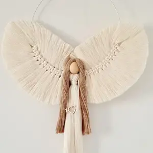 Anděl macramé  NATURELLA na kruhu 18 cm