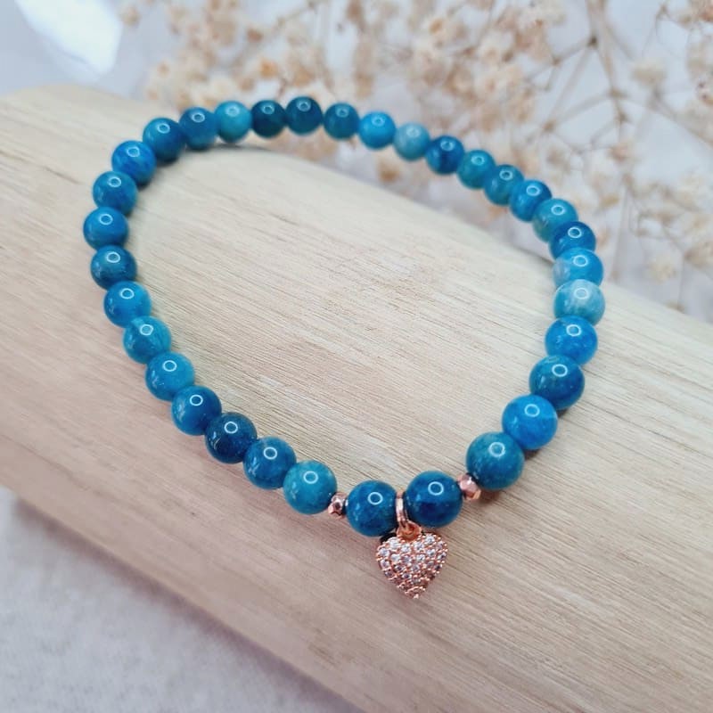 Apatit náramek 6-7 mm s přívěskem se zirkony srdce (komunikace, jasnovidnost, vitalita)