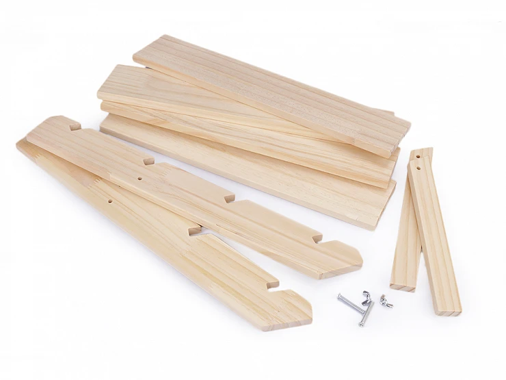 Dřevěný stojan / dekorační schůdky