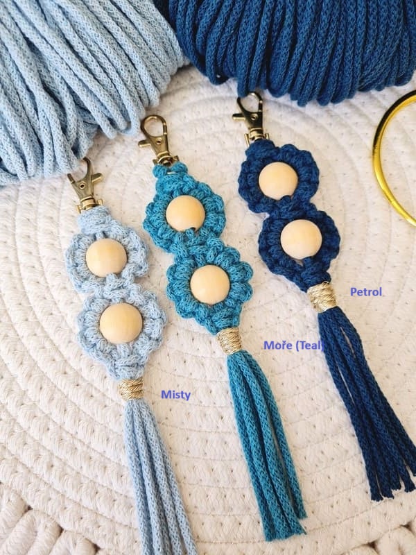 Klíčenka BLUE FLOWERS - zlatá karabinka