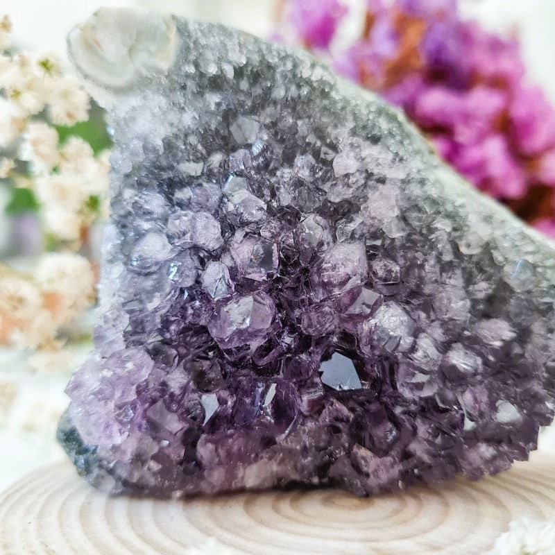 Ametyst drúza vel. XL Uruguay (ochrana, harmonie, čištění prostoru)