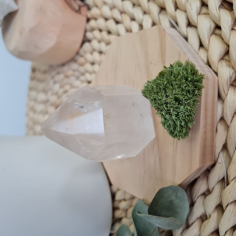 Záhněda špice obelisk č.1 (ochrana, psychika, uzemnění)