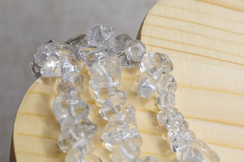 Křišťál sekaný náramek (ochrana, síla, jasnozřivost)