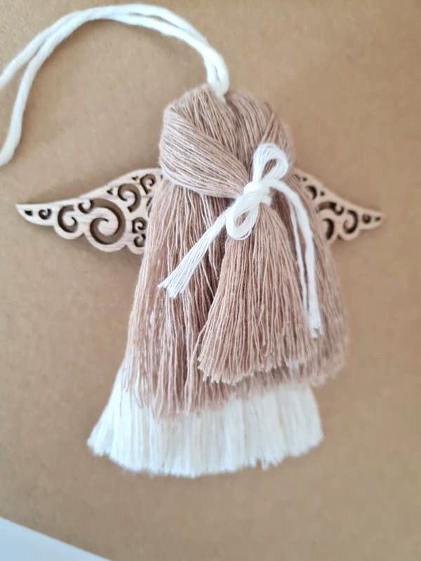 Anděl macramé NATURELLA s dřevěnými křídly