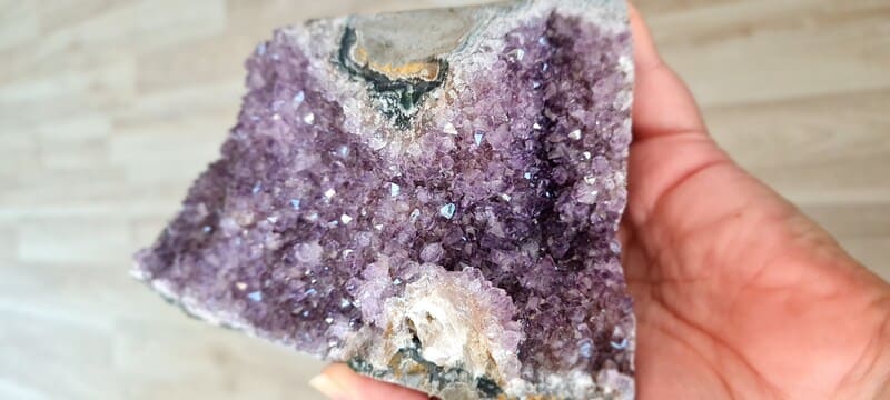 Ametystová drúza - 0,974 kg č.16 (ochrana, harmonie, čištění prostoru)