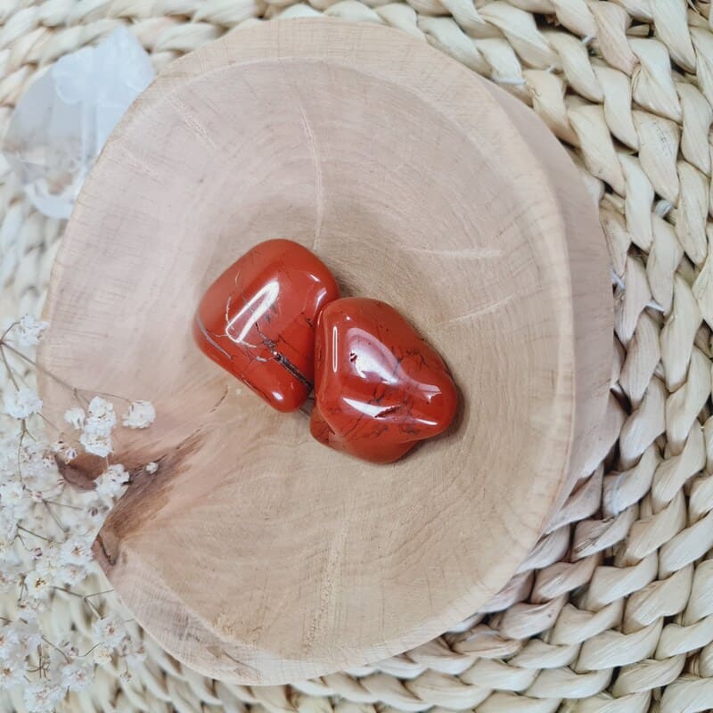 Tromlovaný Jaspis červený S (uzemnění, síla, energie, psychická stabilita)