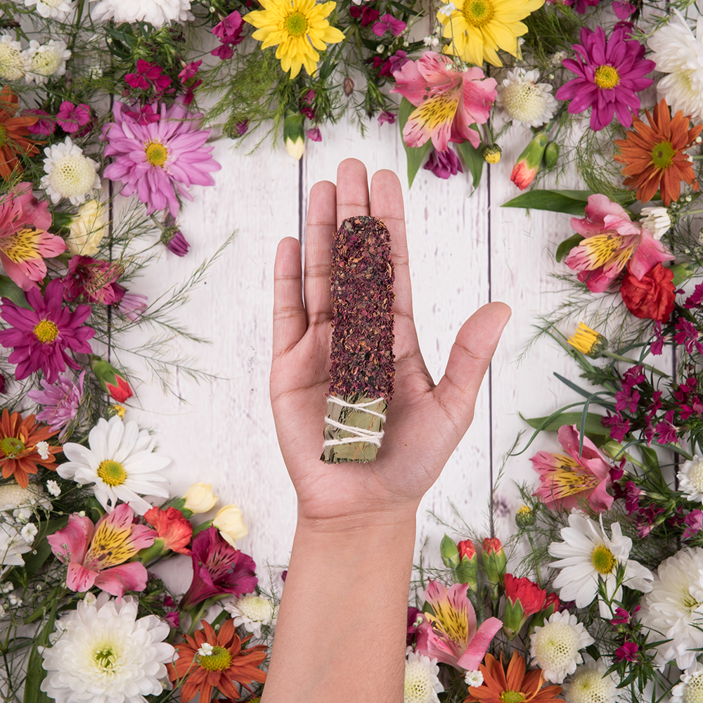 Vonné vykuřovací svazky Sagrada Madre – Růže