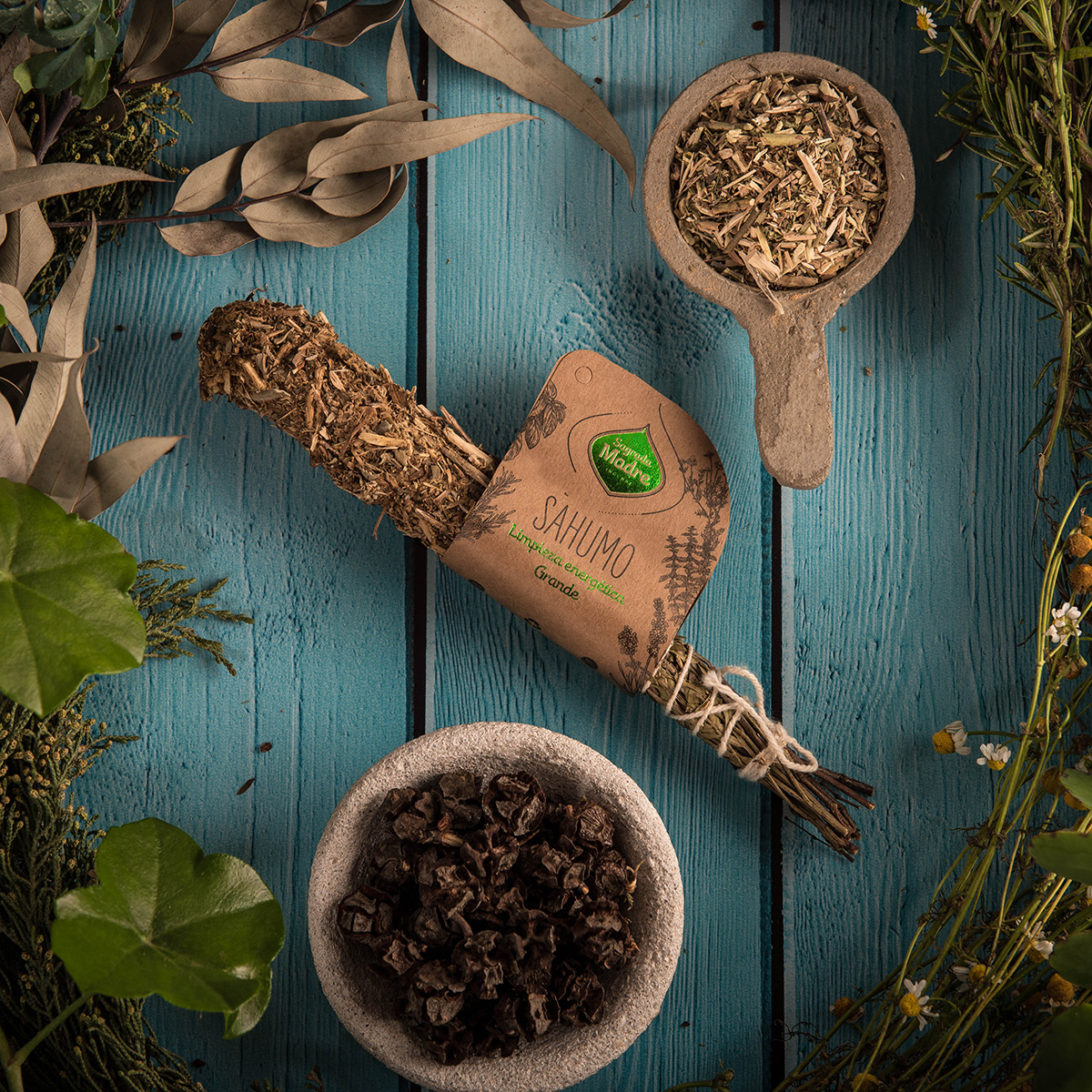 Vonný vykuřovací svazek velký Sagrada Madre – Energetická očista