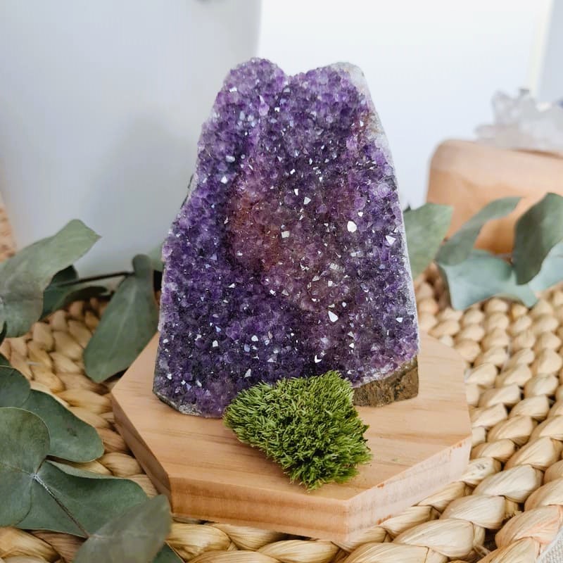 Ametystová drúza - 0,300 kg č.5 (ochrana, harmonie, čištění prostoru)