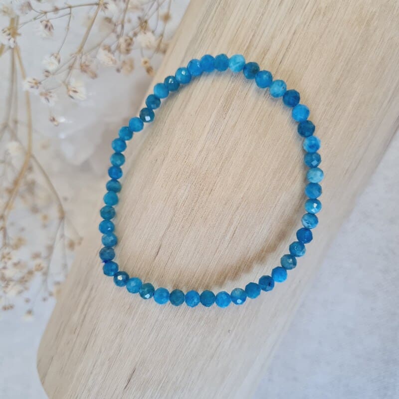 Apatit broušený náramek 4 mm (komunikace, jasnovidnost, vitalita)