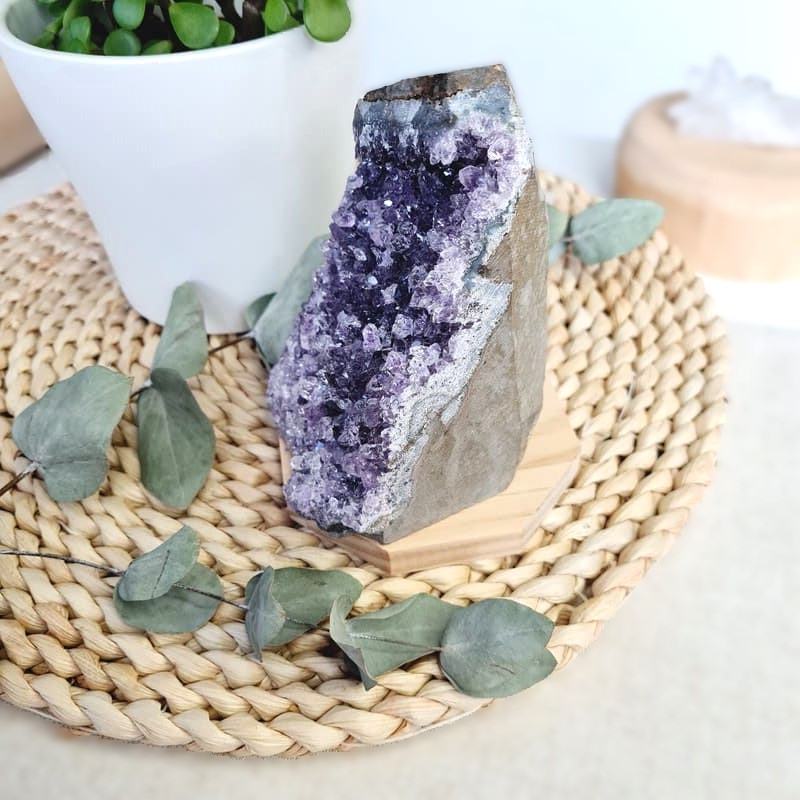 Ametystová drúza - 0,880 kg č.15 (ochrana, harmonie, čištění prostoru)