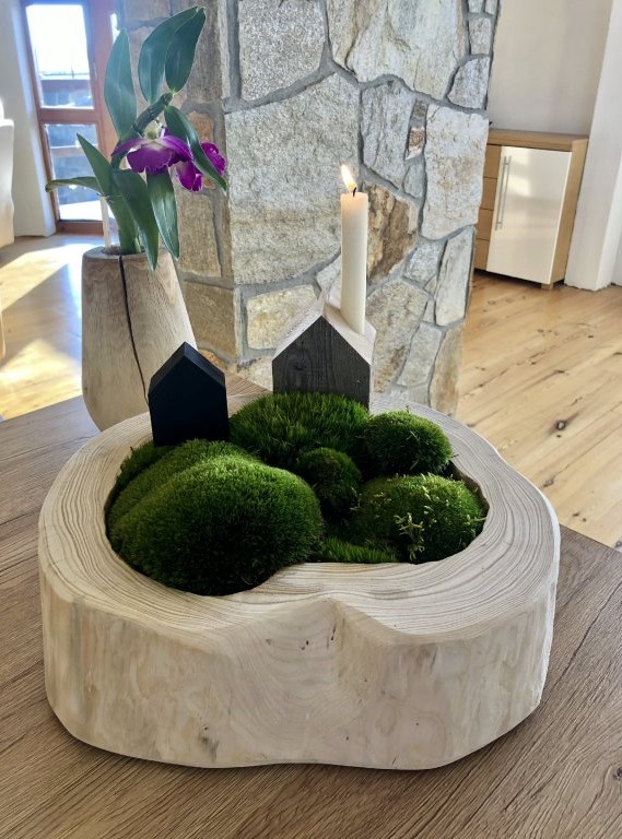 Dekorační dřevěná mísa