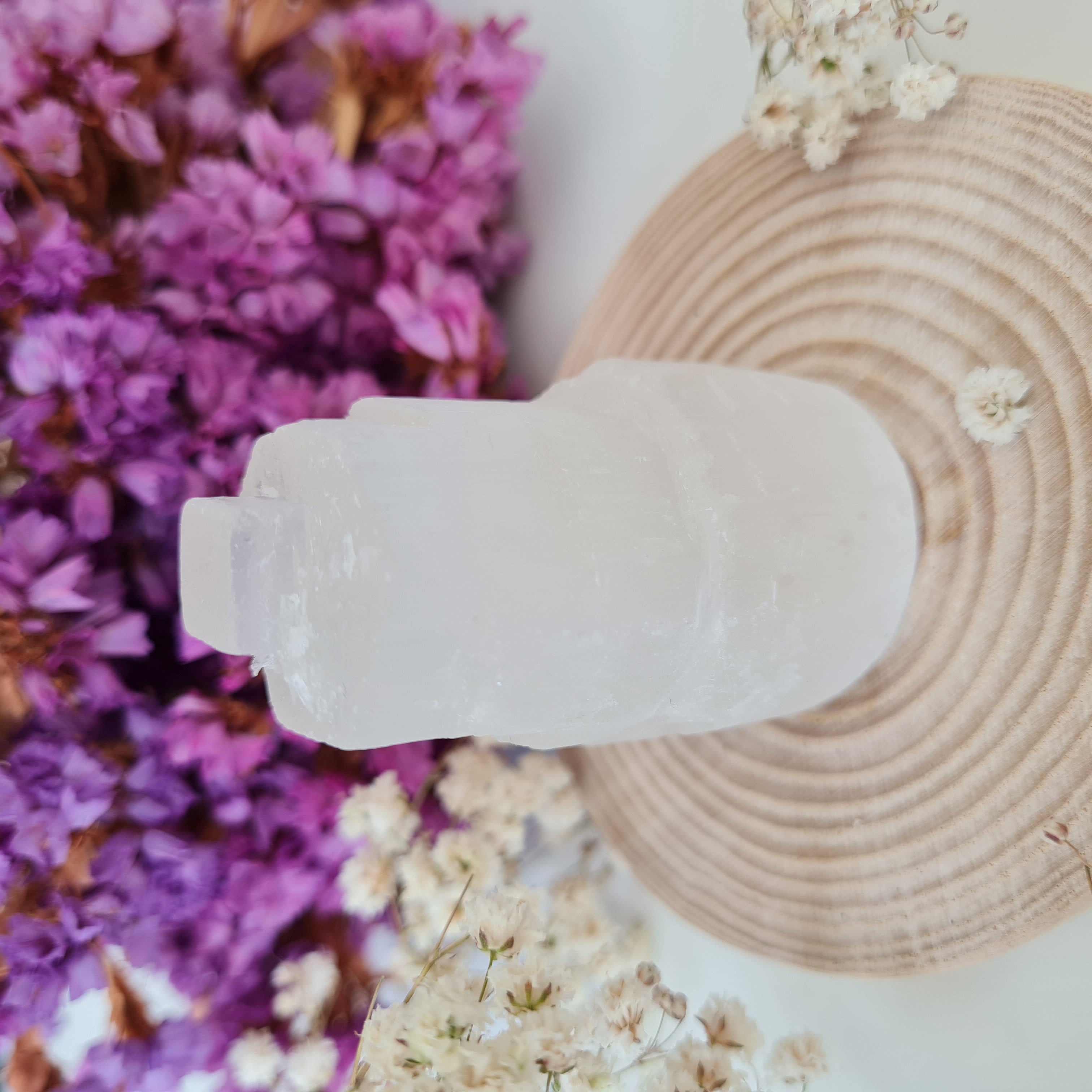 Selenit věžička 6 cm (zklidnění, uvolnění, meditace, jasnozřivost)