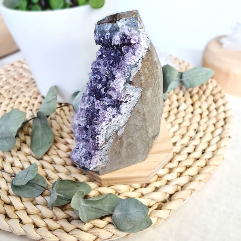 Ametystová drúza - 0,880 kg č.15 (ochrana, harmonie, čištění prostoru)