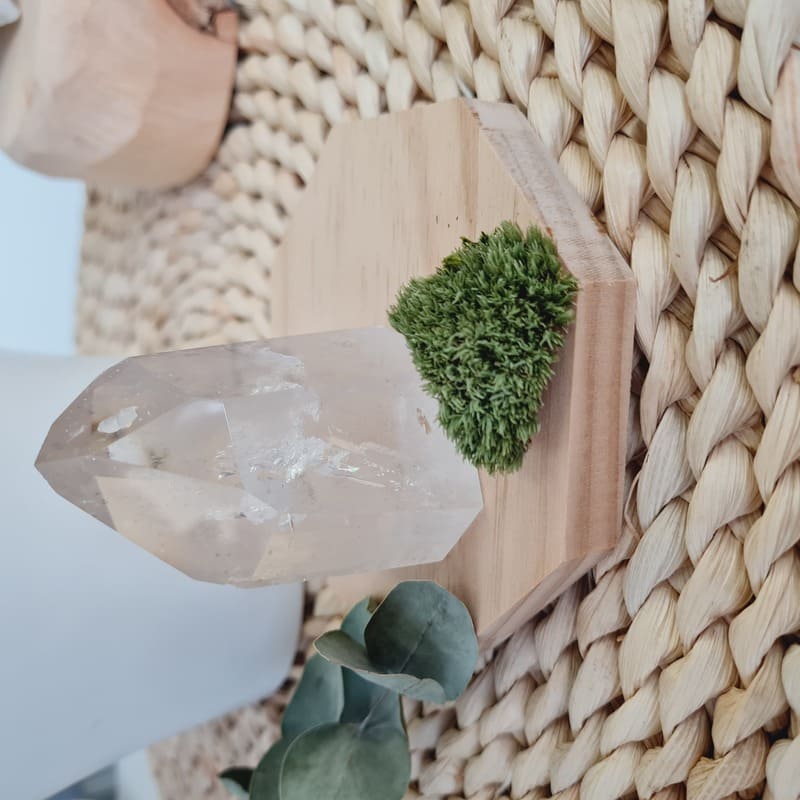 Záhněda špice obelisk č.4 (ochrana, psychika, uzemnění)